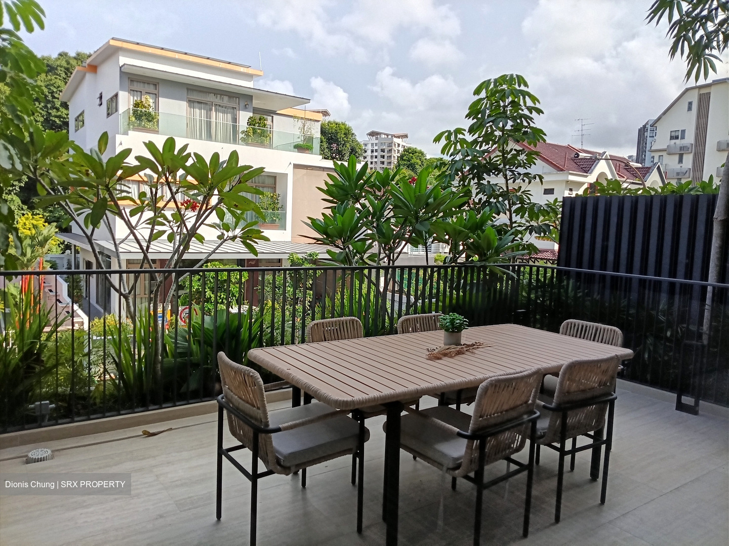 Shrewsbury Road (D11), Terrace #576335621